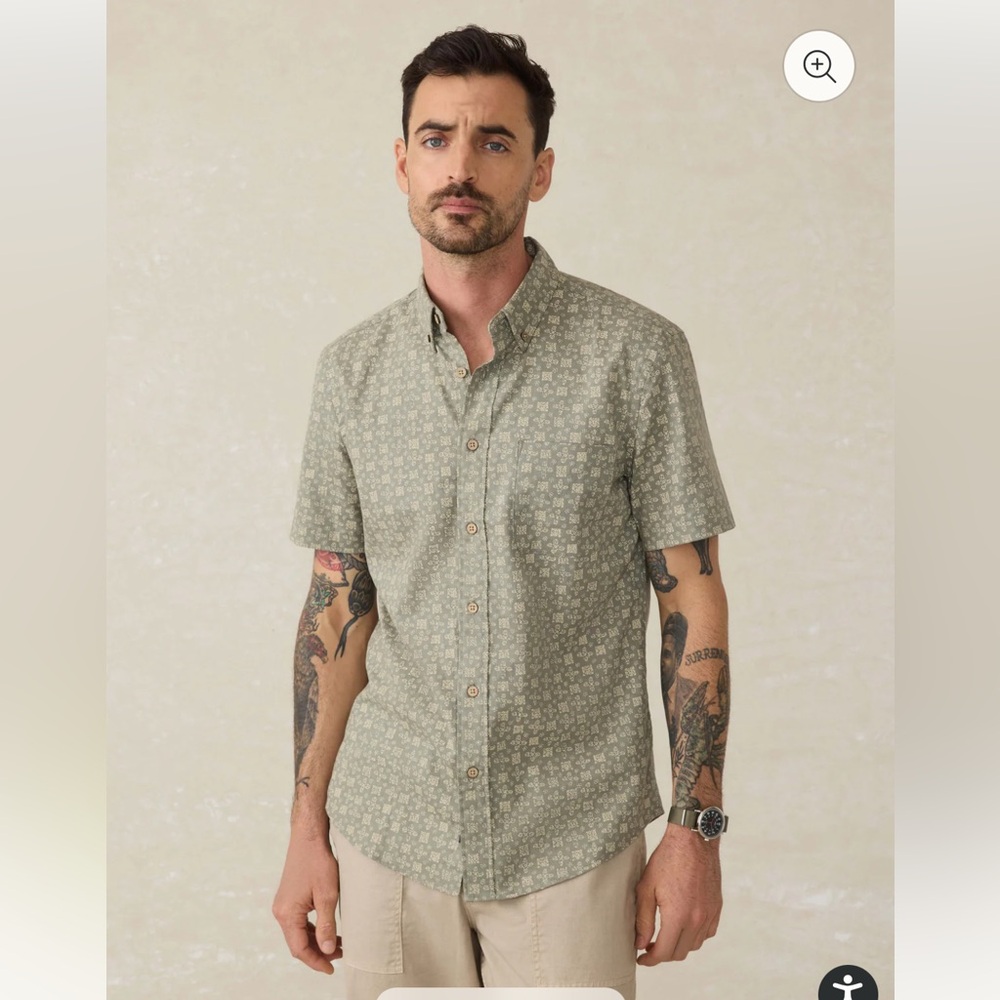 NWT FAHERTY Short-Sleeve Breeze Shirt - Sundried Sage Emblem